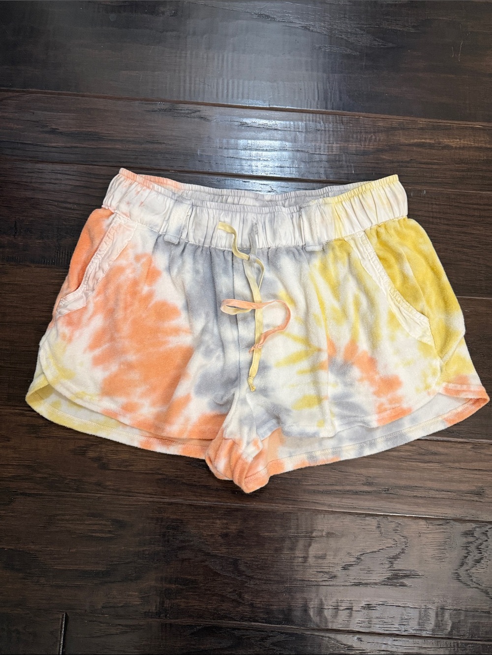 Young Fabulous & Broke Solar Tie Dye Terry Shorts Large Like New